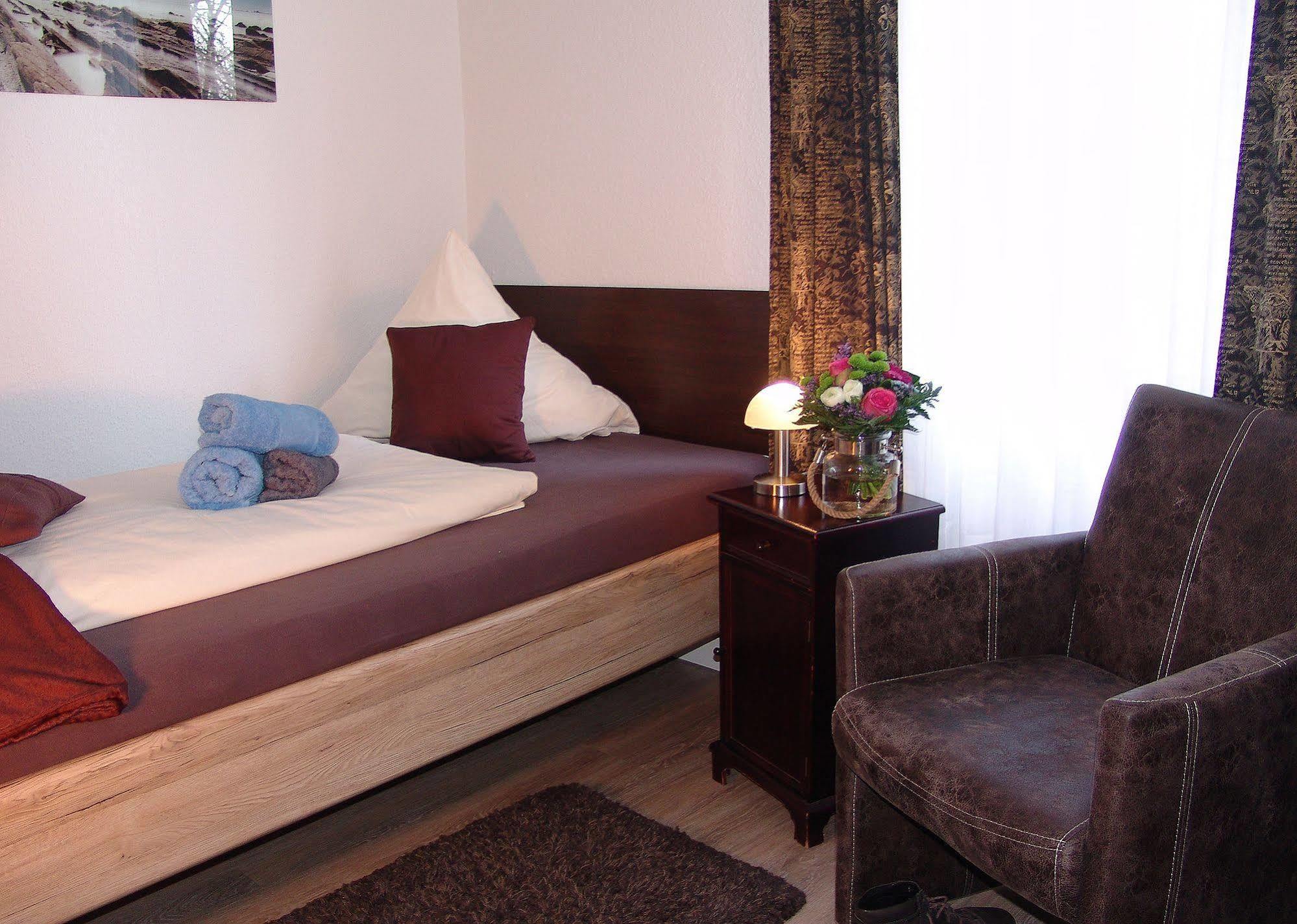 Hotel Garni Landhaus Uttum Krummhoern Luaran gambar