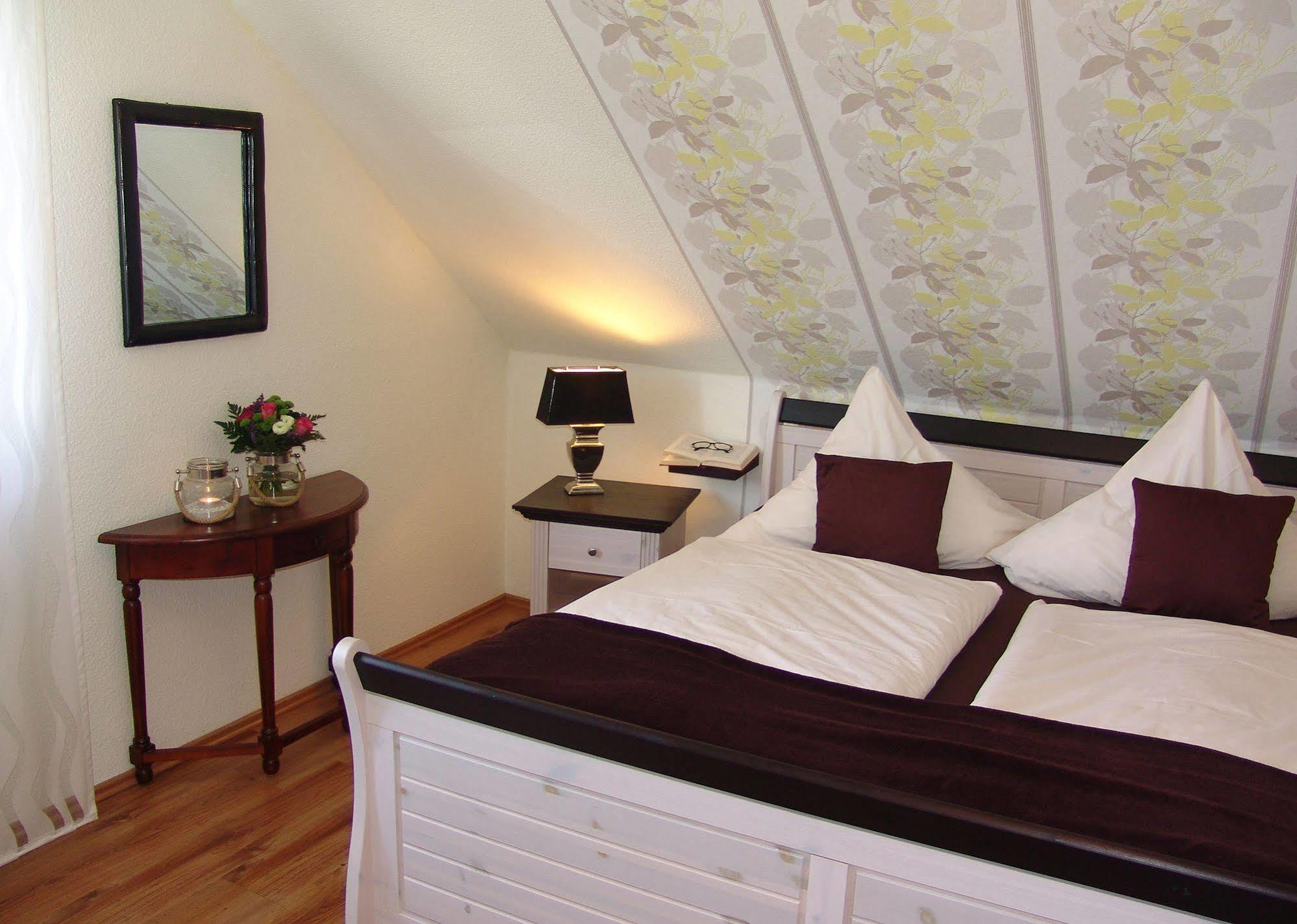 Hotel Garni Landhaus Uttum Krummhoern Luaran gambar